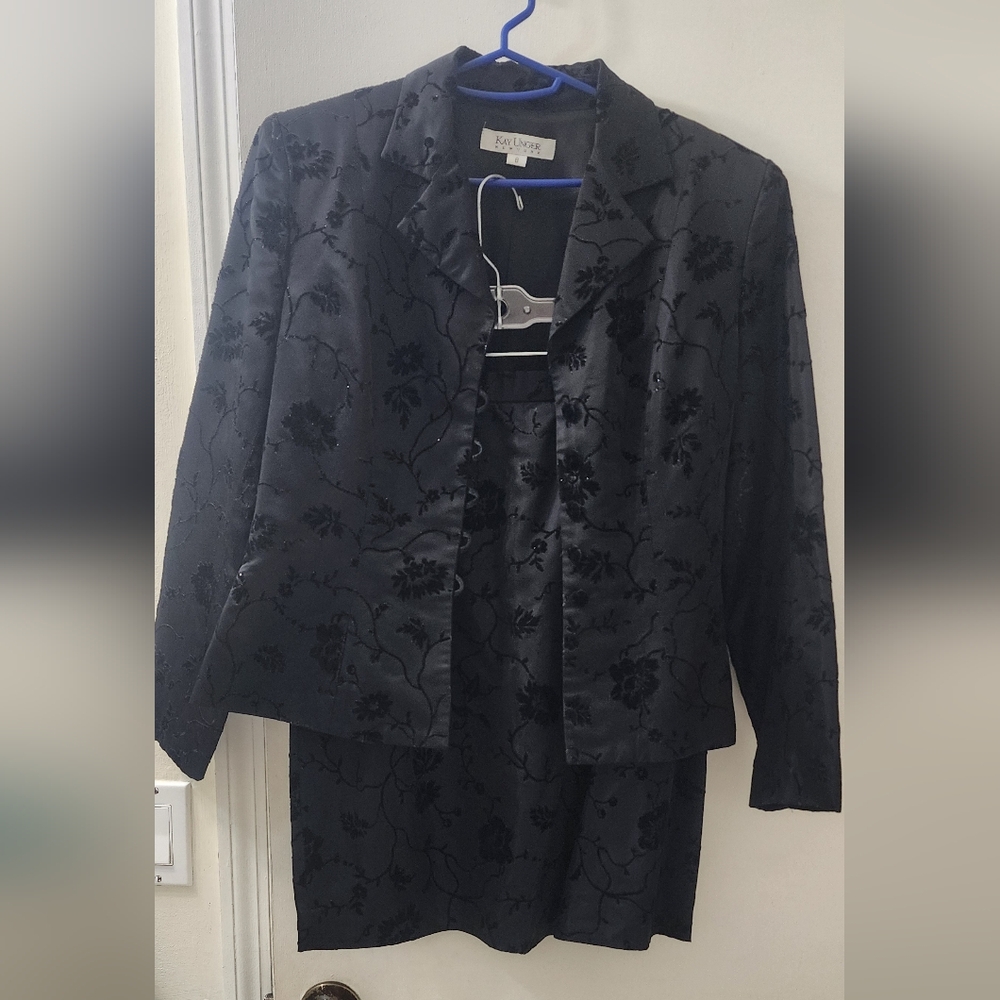 Black Floral Women's Skirt Set